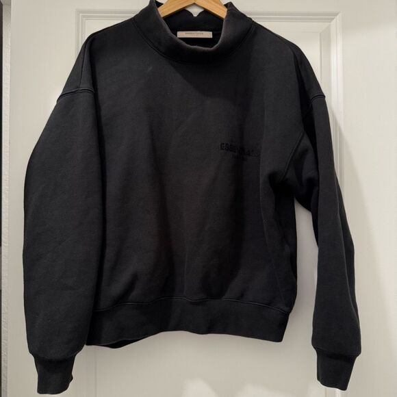 Fear of God Essentials Mock Neck Sweatshirt Sweater Black in XS - Picture 2 of 7